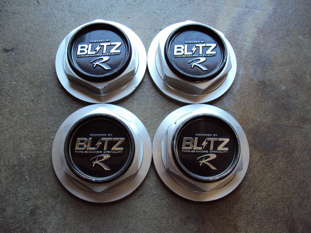 Index of /images/for_sale/Blitz_Type01R_hex_center_caps