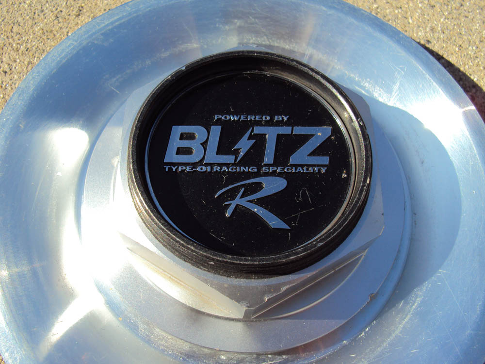 Index of /images/for_sale/Blitz_Type_01_R_Evolution_Center_Caps