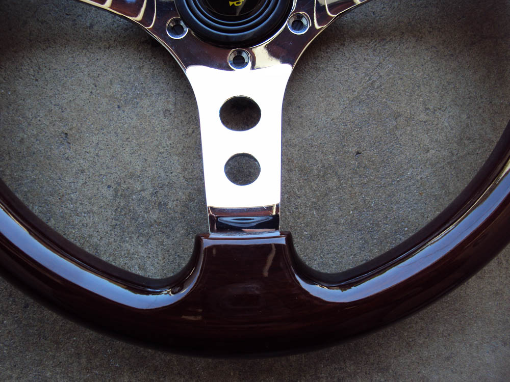 Index of /images/for_sale/JDM_Wood_Grain_Steering_Wheel_Dark_350mm