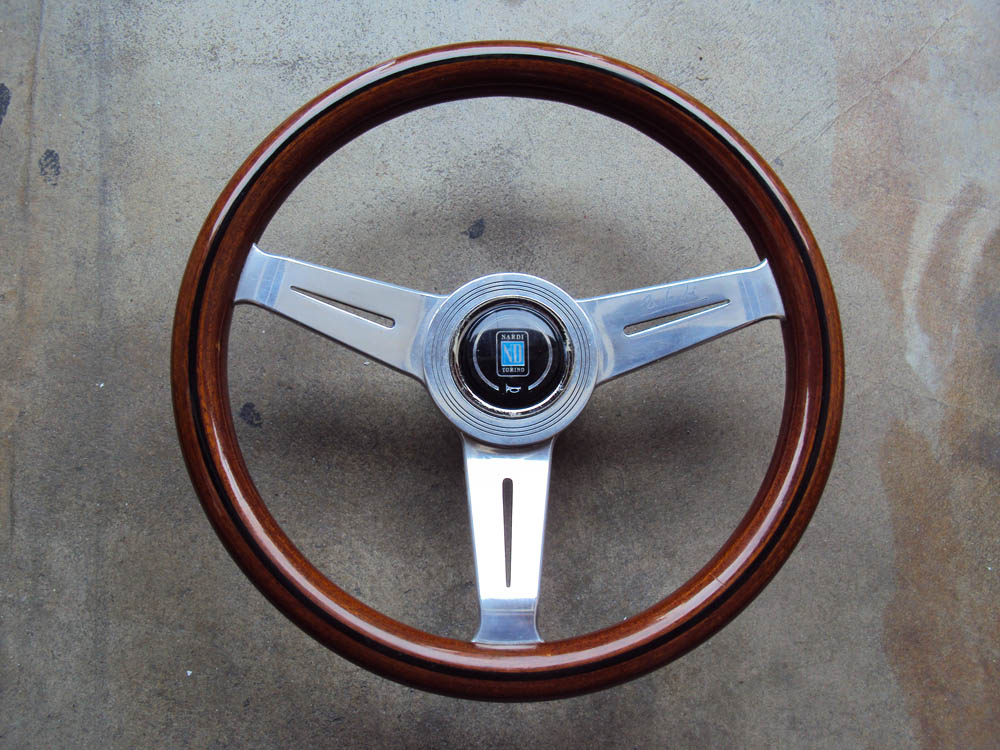 Index of /images/for_sale/Nardi_Classic_Polished_330mm_050514