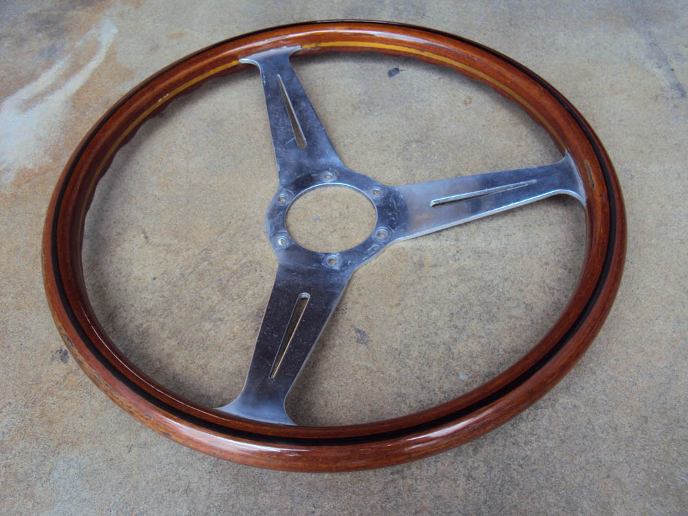 Bmw steering wheel worn #5