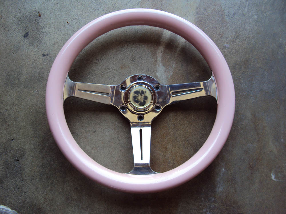 Index of /images/for_sale/Pink_Drift_JDM_Steering_Wheel_320mm