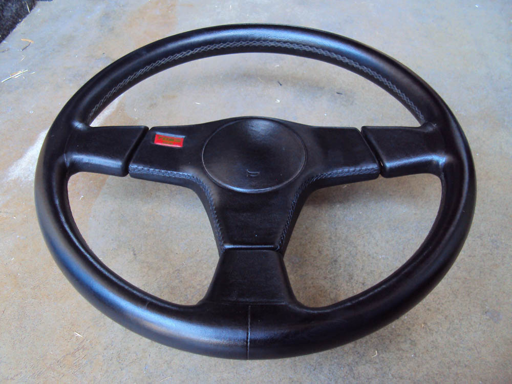 Index of /images/for_sale/TOMs_Racing_by_Personal_Steering_Wheel_080914