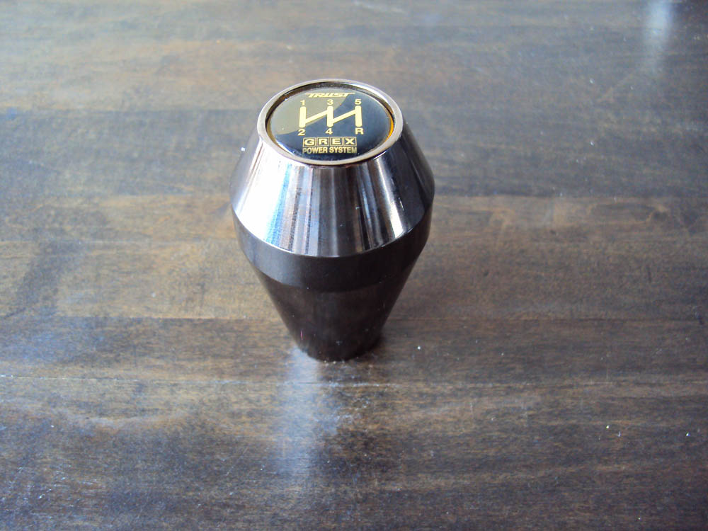 Index of /images/for_sale/Trust_GREX_Greddy_Shift_Knob_Blue_062614