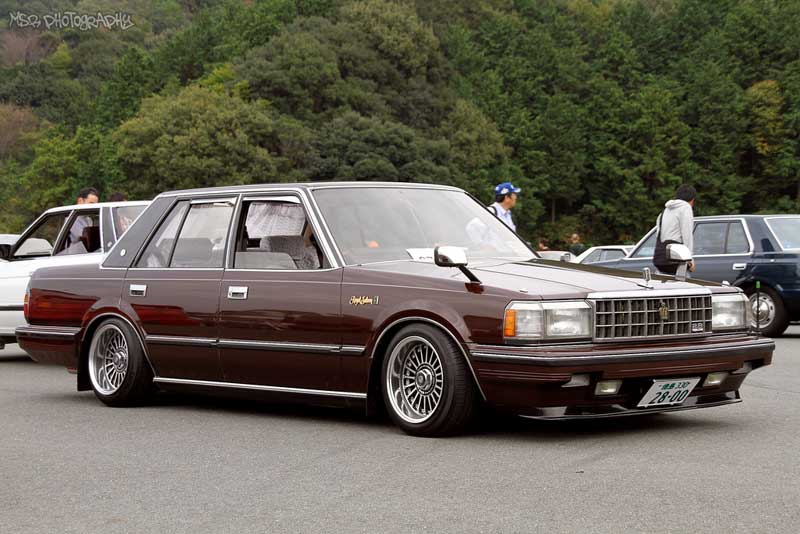 Toyota Crown on SSR EXC Fins