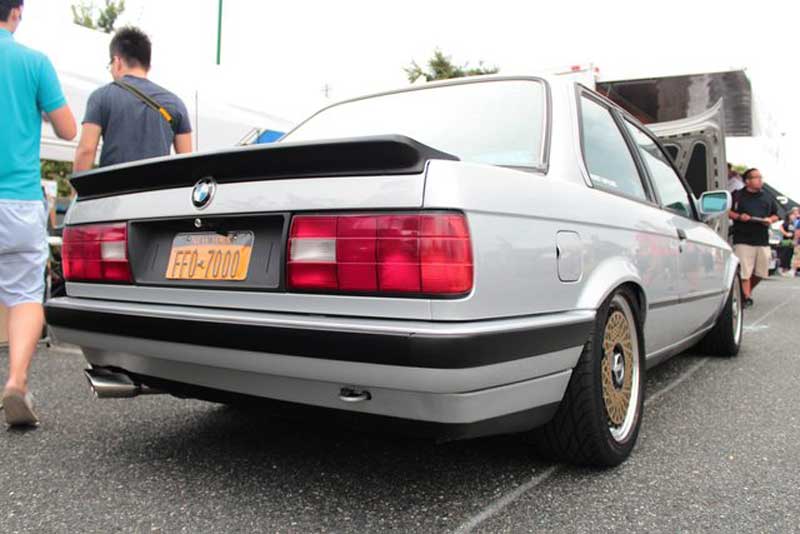 BMW E30 on Gold BBS RS Turbofans