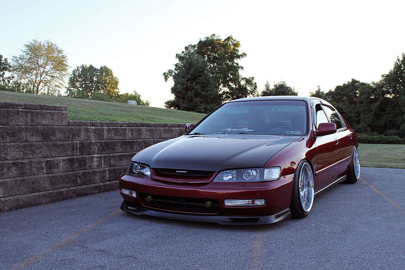 Racing Hart Type-C on CD Honda Accord
