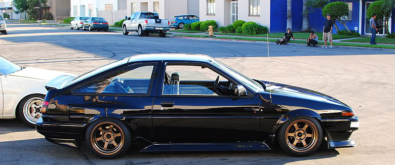 Volk Racing TE37V on AE86 Toyota Corolla GT-S