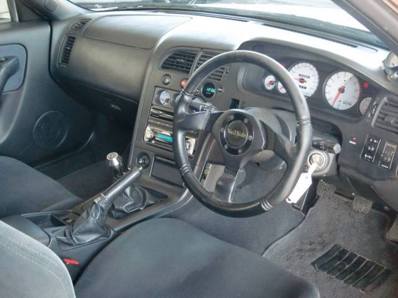 Nismo LM GT-4 on R33 Nissan Skyline GT-R 