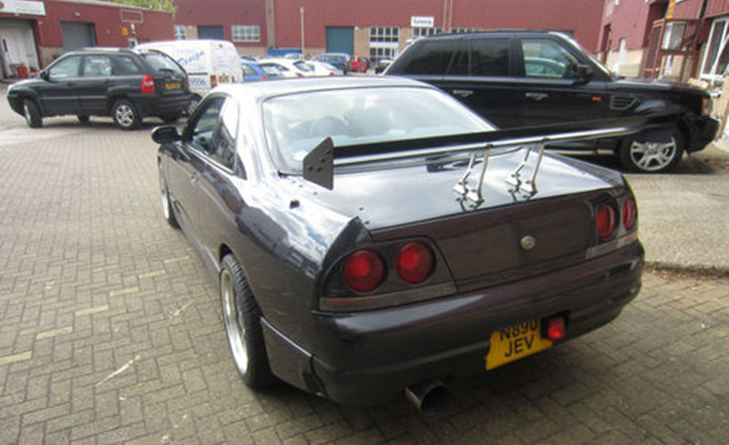 Wheeler dealers nissan skyline r33 #9