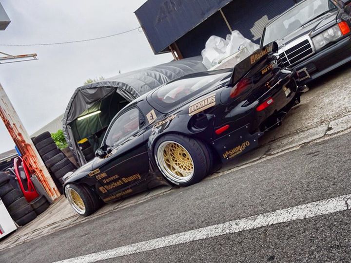 Rocket Bunny tra_kyoto Mazda RX7 FD3s on Enkei 6666 Wheels