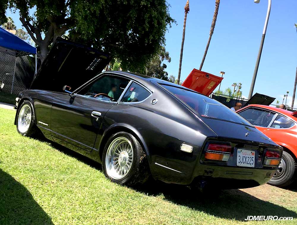 Rear shot of the Datsun 240Z, the specs of these SSR EX-C Fin are really nice as the lips are nice and deep.